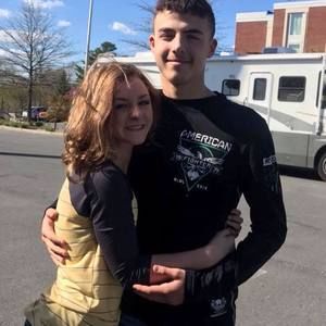 Meet your Posher, Skylar